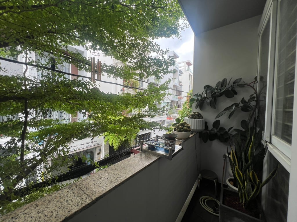 NHÀ 6 TẦNG  Ô TÔ ĐẬU NHÀ  KHU VIP 3/2 QUẬN 10