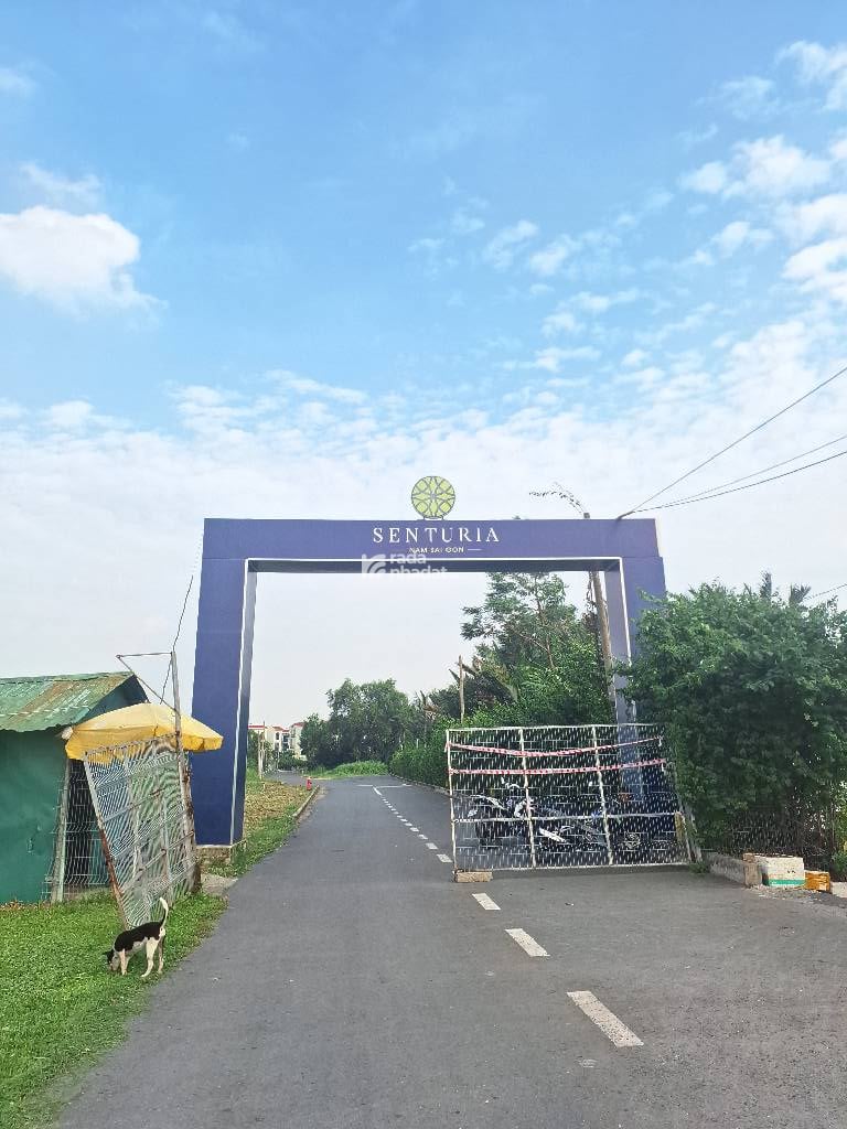 Bán Shophouse 4 tầng, DT 181m2, KDC Senturia Bình Hưng Bình Chánh, Sổ hồng, Giá tốt