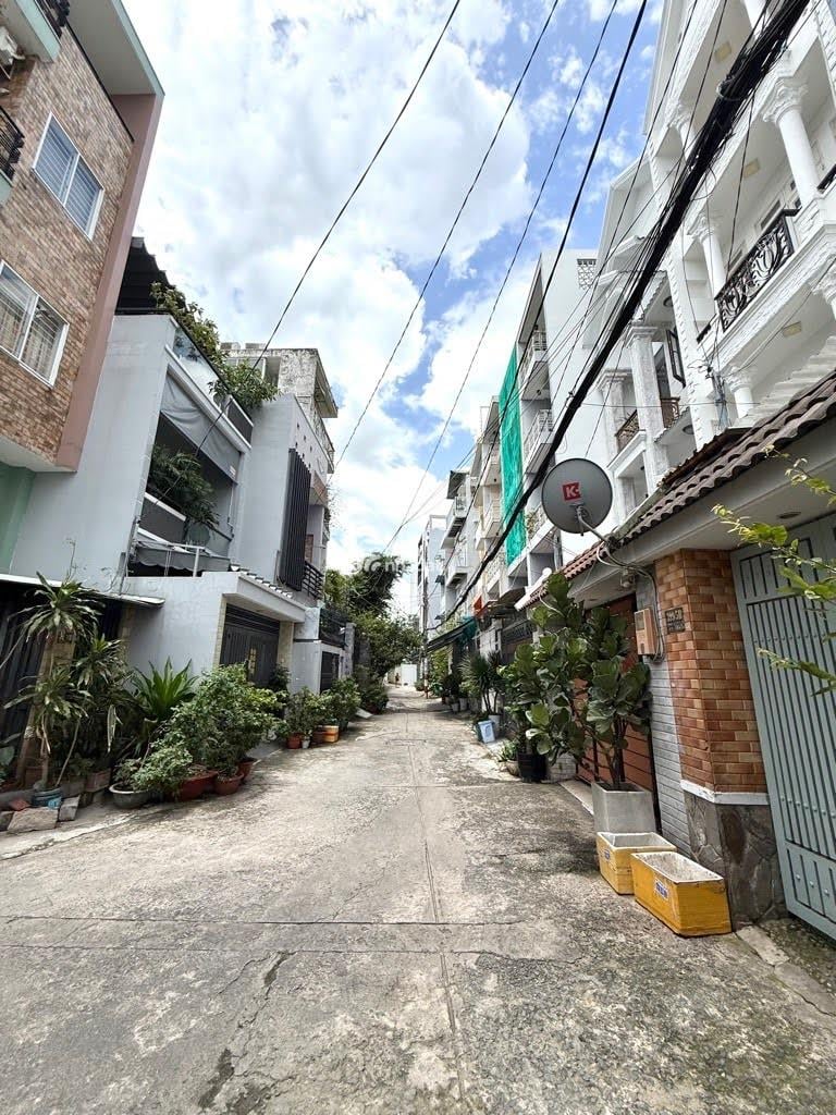 Bán nhà hẻm xe hơi Gò Vấp, gần Nguyễn Văn Lượng, 66m2, 4PN, 7.2 tỷ TL