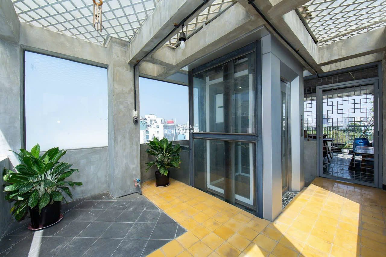 SIÊU PHẨM nhà HẺM XE TẢI tại quận 1 với diện tích 72m2 giá chỉ 21 tỷ