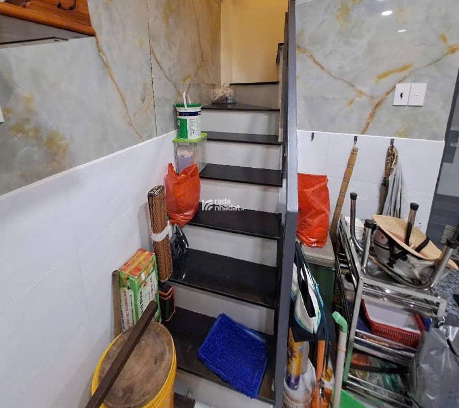 Nhà hẻm Nguyễn Duy Dương - QUẬN 10 - 3 Tầng - 4.7 x 6 m - 3.5 tỷ