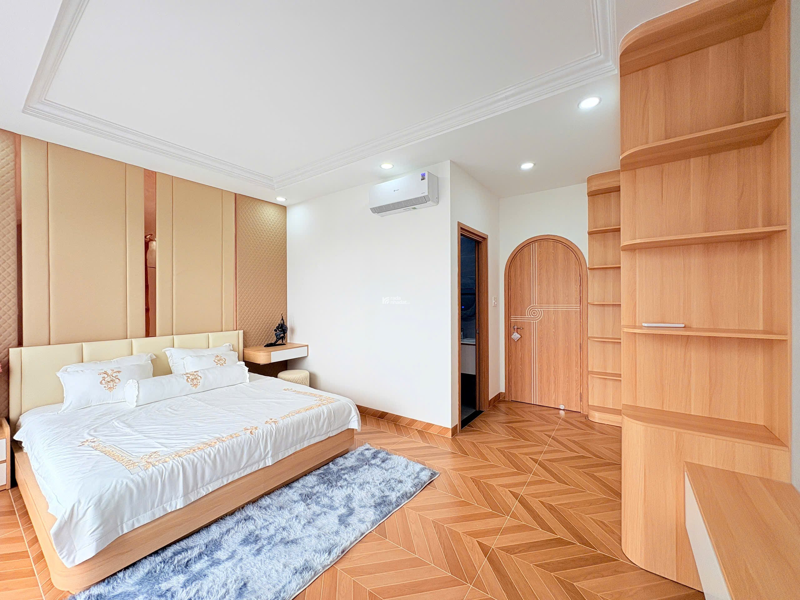 BÁN NHÀ PHỐ HIỆN ĐẠI KDC PHẠM HỮU LẦU, QUẬN 7