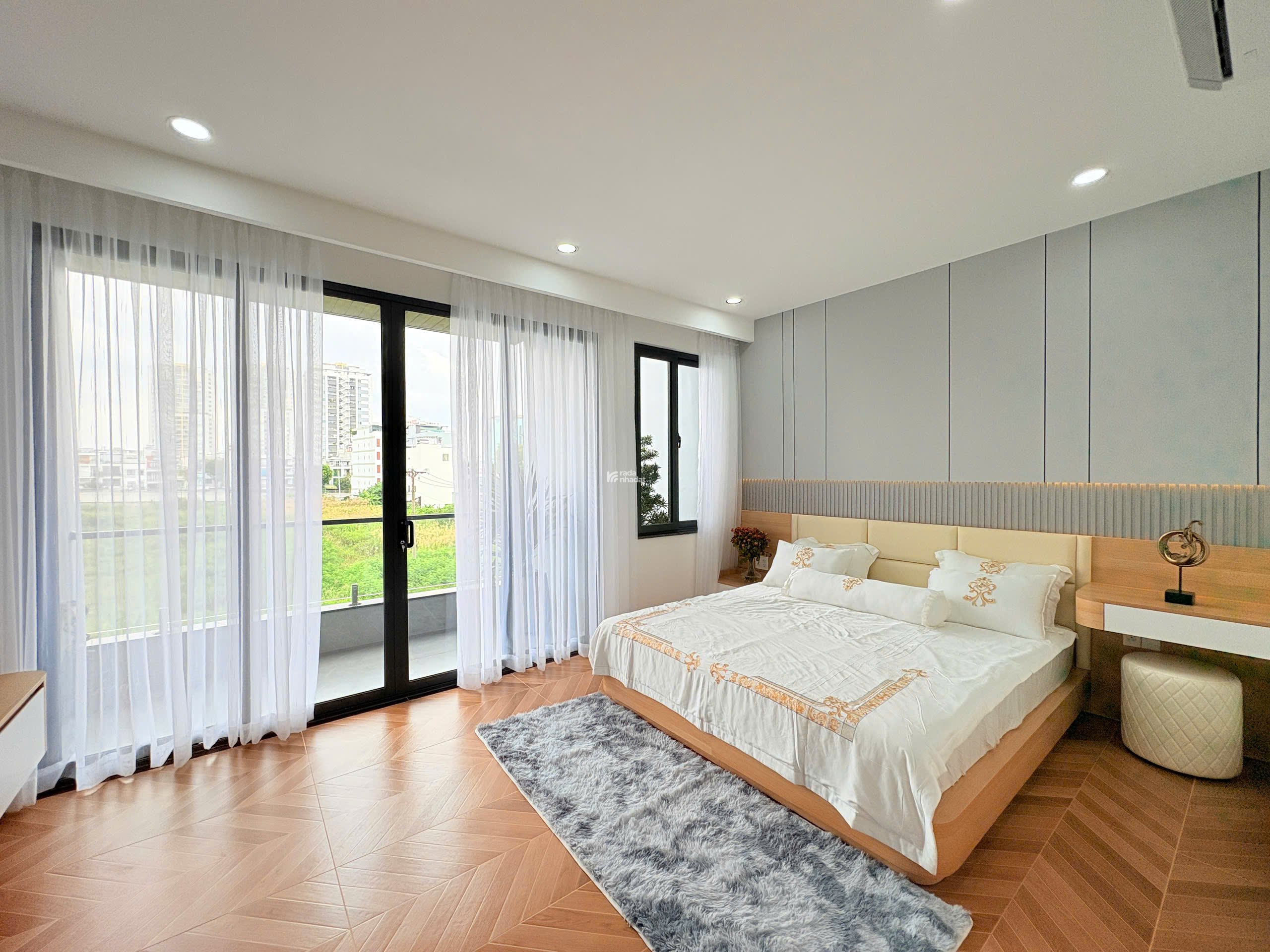 BÁN NHÀ PHỐ HIỆN ĐẠI KDC PHẠM HỮU LẦU, QUẬN 7