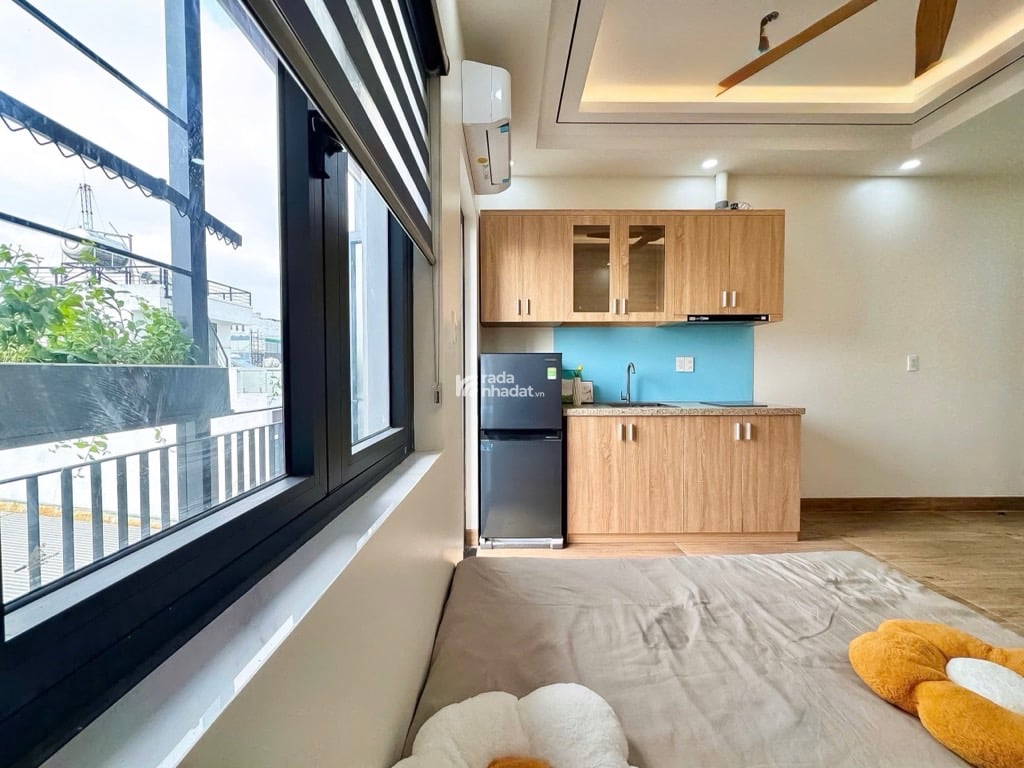 Bán CHDV gần Aeon Tân Phú, 8x18 , 6 tầng 135tr/tháng