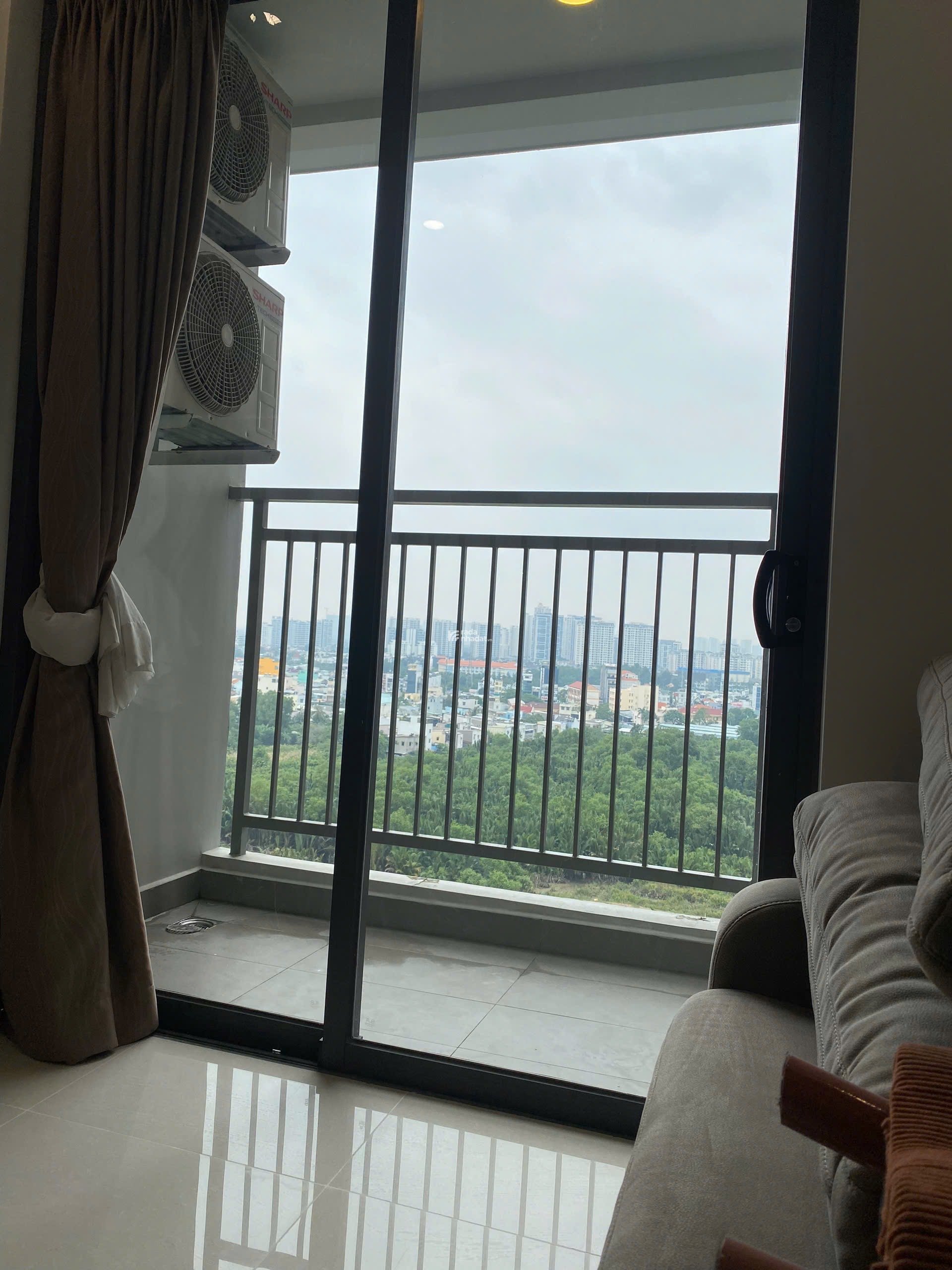 1PN1WC - Giá 8,5 triệu/tháng - Tầng 12 nội thất cơ bản - Q7 Riverside