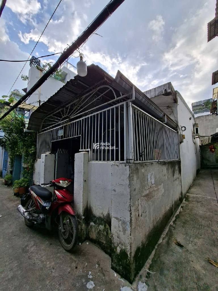 HẺM 3M ĐẸP. PHẠM VĂN BẠCH, TÂN BÌNH, 575M2 CÓ KC Ở NGAY. GIẢM 550TR CHỈ CÒN 4.5T TL 