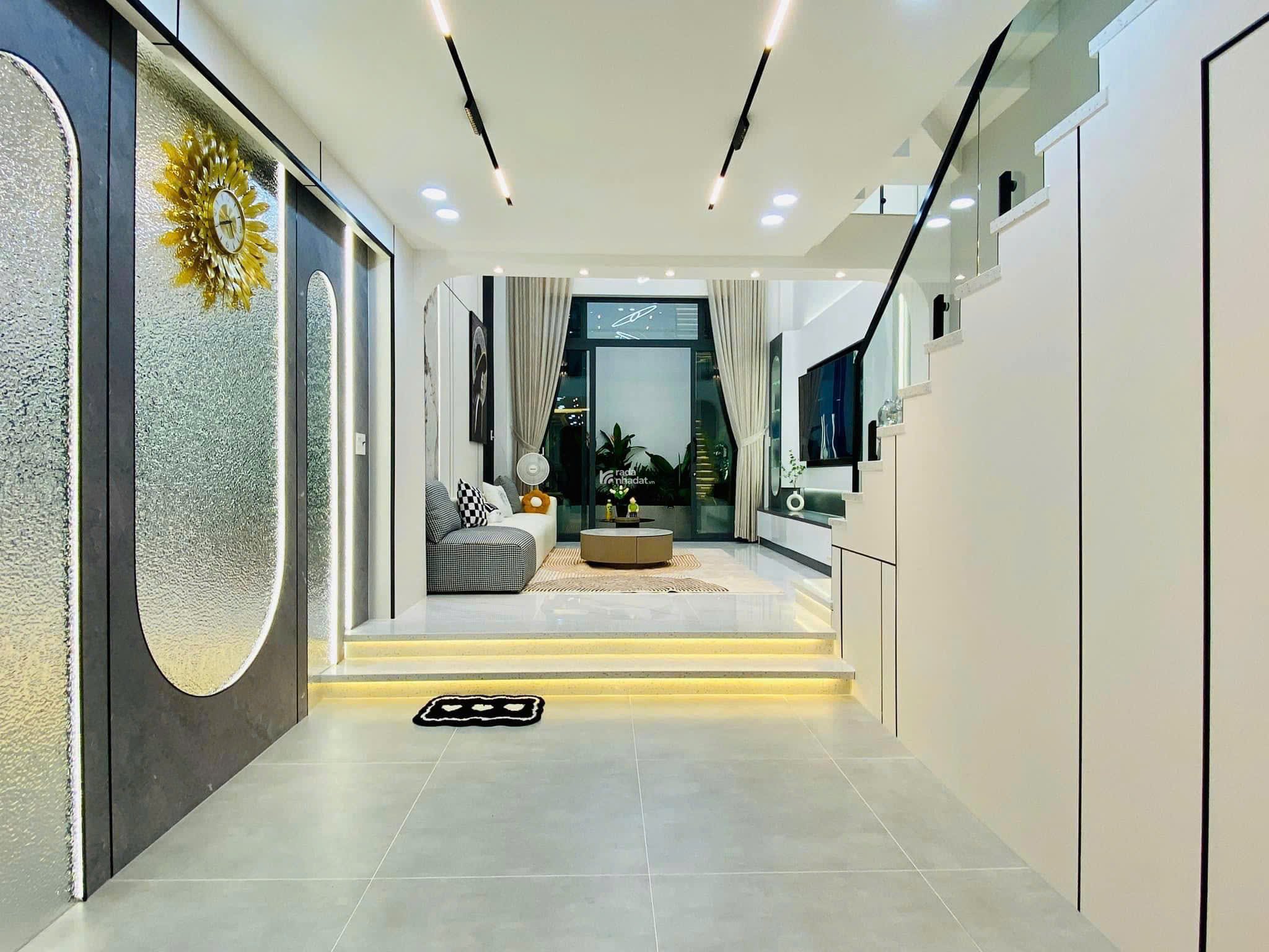 Nhà gần mặt tiền DT 59.6m2 giá 4tỷ550trDương Quảng Hàm, P5, Gò Vấp
