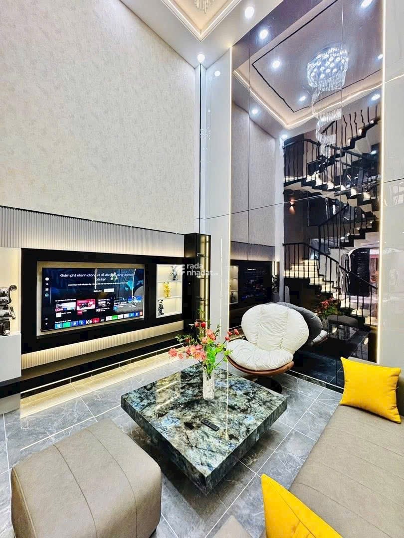 Chủ tạm biệt nhà 4 lầu giá 3tỷ6 DT 60.9m2 Bạch Đằng, P.24, Quận Bình Thạnh, Công Chứng liền 