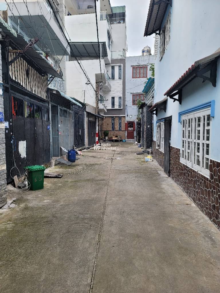 HẺM XE HƠI HUỲNH VĂN NGHỆ, TÂN BÌNH, 56M2 CÓ KC Ở NGAY. GIẢM 350TR CHỈ CÒN 6.3T TL 