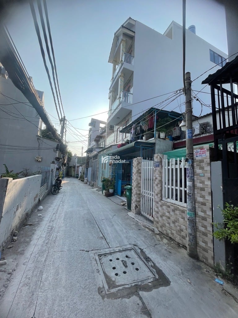 88.6m2 - Giá 4.95 tỷ - Ngang5m - 3PN - Hẻm Nguyễn Văn Quỳ, Q7