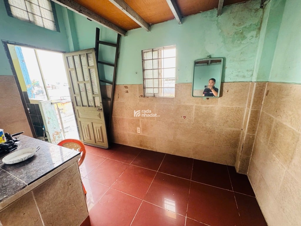  CĂN HỘ DỊCH VỤ 36 PHÒNG - 172M2 - 8x21,5 - 525M2 SÀN - HẺM 6M XE HƠI TRÁNH  