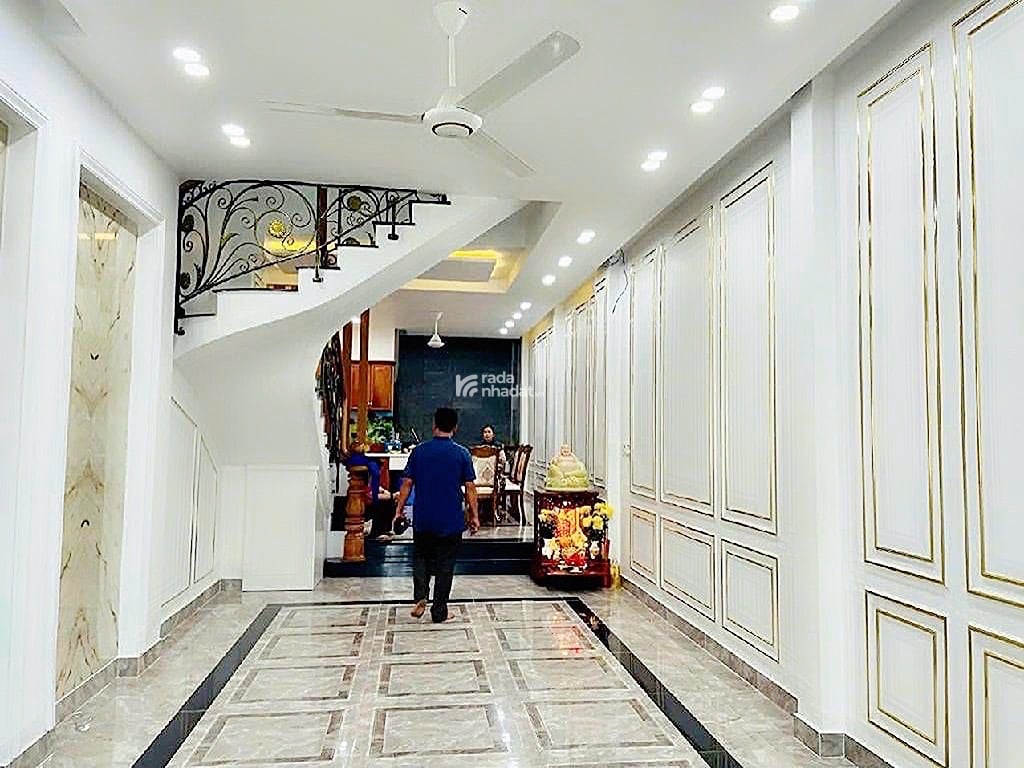 Bán nhà nặt tiền kinh danh  ngay AEON tân phú