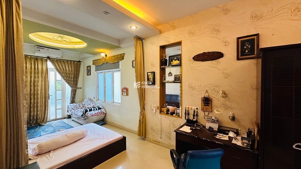 Bán biệt thự sân vườn 8x22 , kdc Bình Phú, gần Metro, chung cư Western...