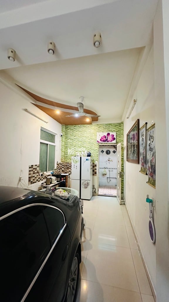 Bán biệt thự sân vườn 8x22 , kdc Bình Phú, gần Metro, chung cư Western...