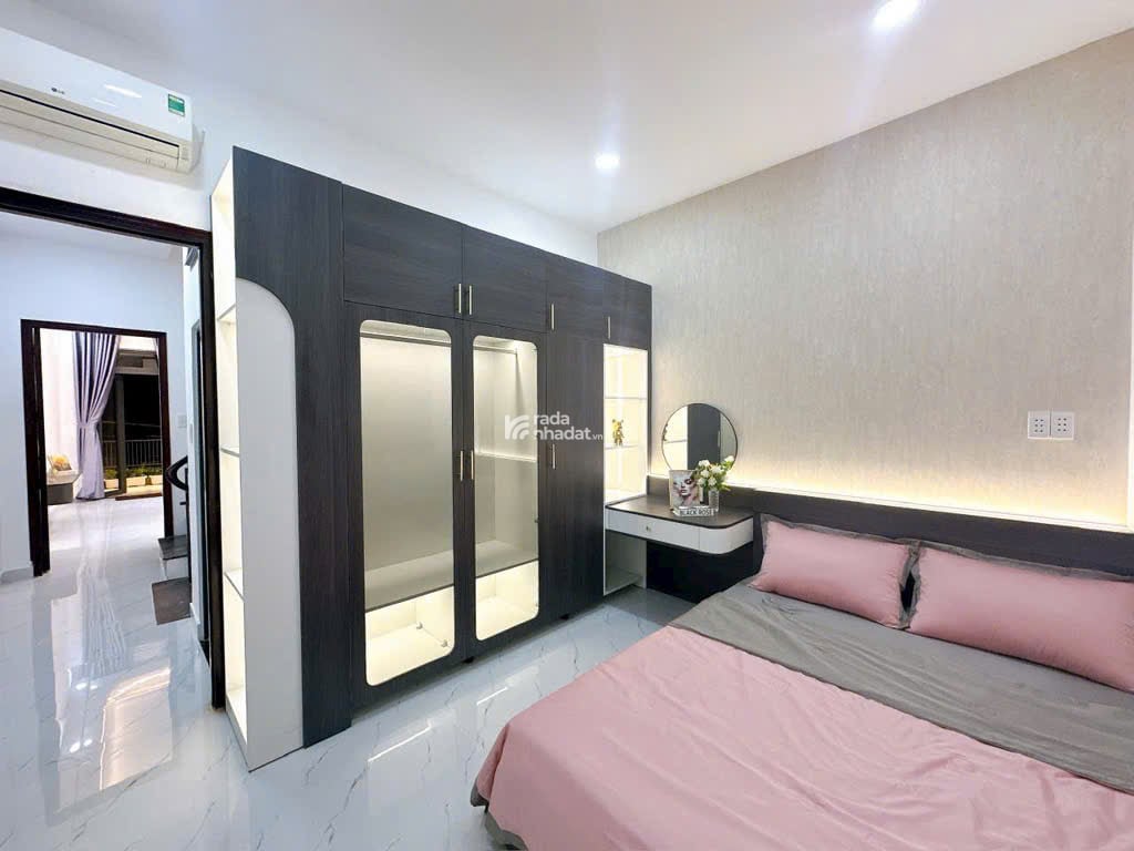 Nhà Phố Thiết Kế Hiện Đại Bán Tải Chạy 1 Lèo Trước Nhà Đường Thông Nguyễn Thị Kiêu P Thới An Q12