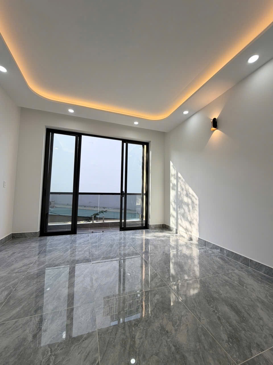 BÁN NHÀ XOAY VỐN 33,7m2 giá 3,640tỷ Đường Bạch Đằng Phường 15 Quận Bình Thạnh Tphcm