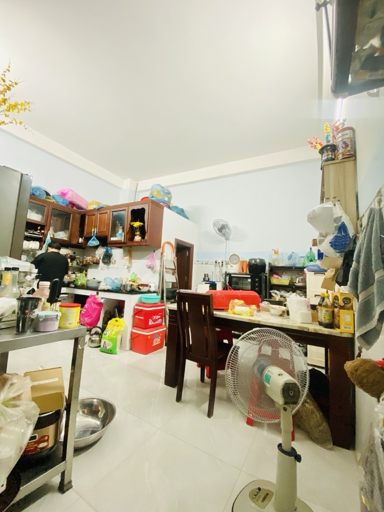 Hẻm 10m thông đường Bình Long, 96m2, 5x19.5, 3 tầng, 3PN, nhà đẹp, Chỉ 10.5 tỷ