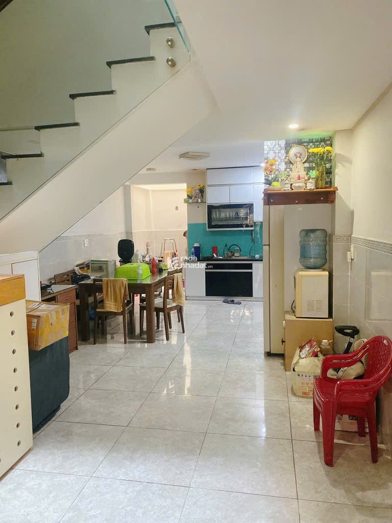 Bán Nhà Đường Thoại Ngọc Hầu,Tân Phú (84m2 - 4,1m x 21m x 4 Tầng) 9 Tỷ TL