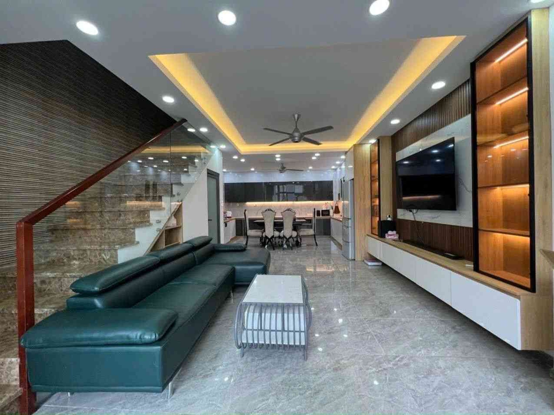 Bán Gấp Nhà 5 Tầng Đường 33, Khu Dân Trí Cao, Xây Cao Tầng Đồng Bộ, Hẻm Ô Tô , Quận 2