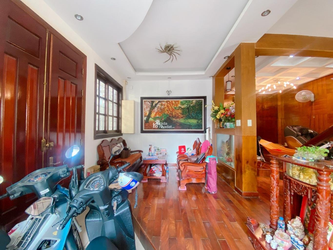 QUẬN 10 - NGAY NHÀ HÁT HÒA BÌNH - BA THÁNG HAI - HXH SÁT MT - CĂN GÓC 3 MẶT THOÁNG - 4 TẦNG