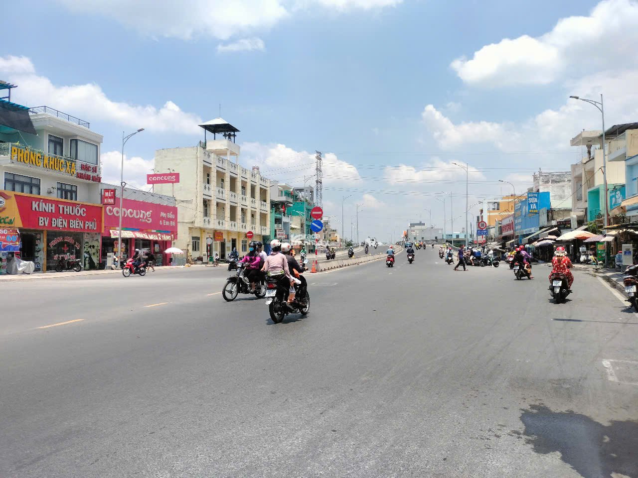    Cần bán nhà chính chủ gần Khu Tên Lửa, mặt tiền đẹp thuận lợi kinh doanh
