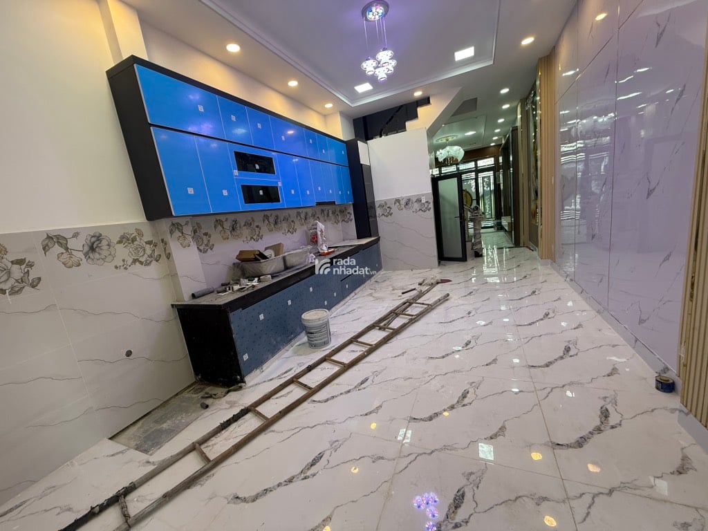 SIÊU PHẨM - 4 TẦNG - 2 MẶT HẺM - Ô TÔ VÀO NHÀ - NGÃ TƯ BỐN XÃ 