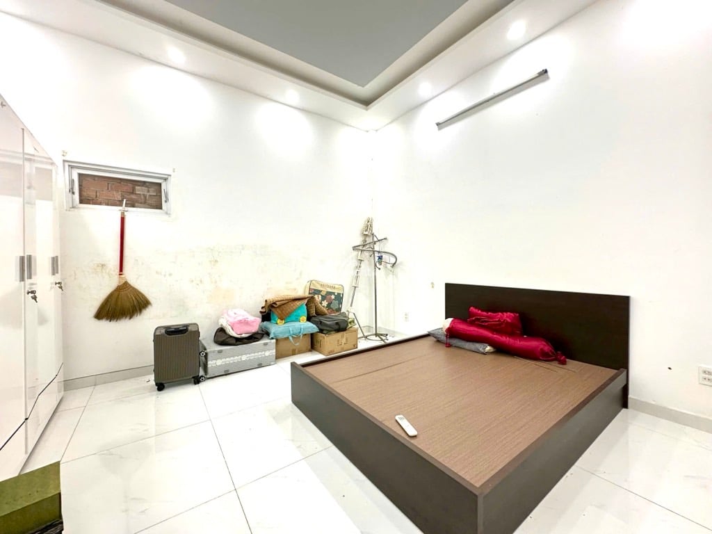 NGAY CHỢ VẢI, HẺM XE HƠI PHÚ THỌ HÒA, TÂN PHÚ, 52M2 HIẾM CÓ. GIẢM 550TR CHỈ CÒN 6T TL TỐT