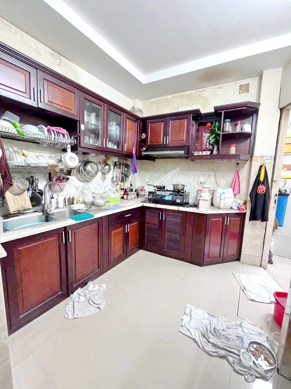 Bán nhà 3 lầu gần mặt tiền đường Phạm Thế Hiển P.4 Quận 8