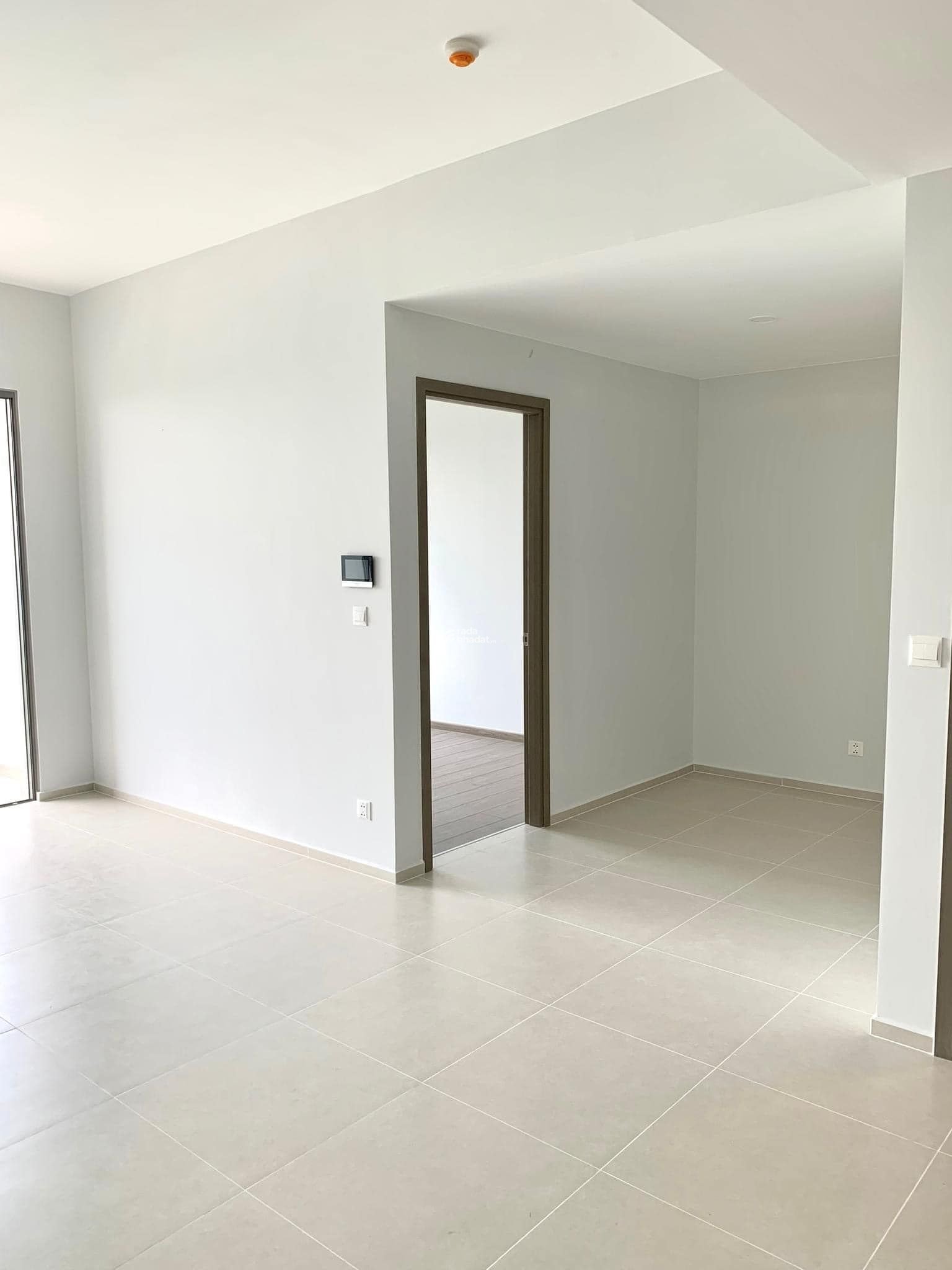 Cần bán căn hộ đẹp nhất tại quận Ba Đình, 124m2, 3PN, Sát Hồ Thành Công
