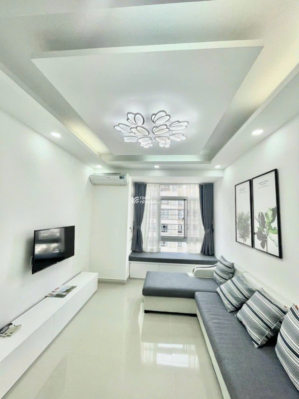 Cần cho thuê căn hộ Sky garden 3, PMH, Q7, dt 68m2, tk 2PN nhà đẹp, giá chỉ 15 triệu 
