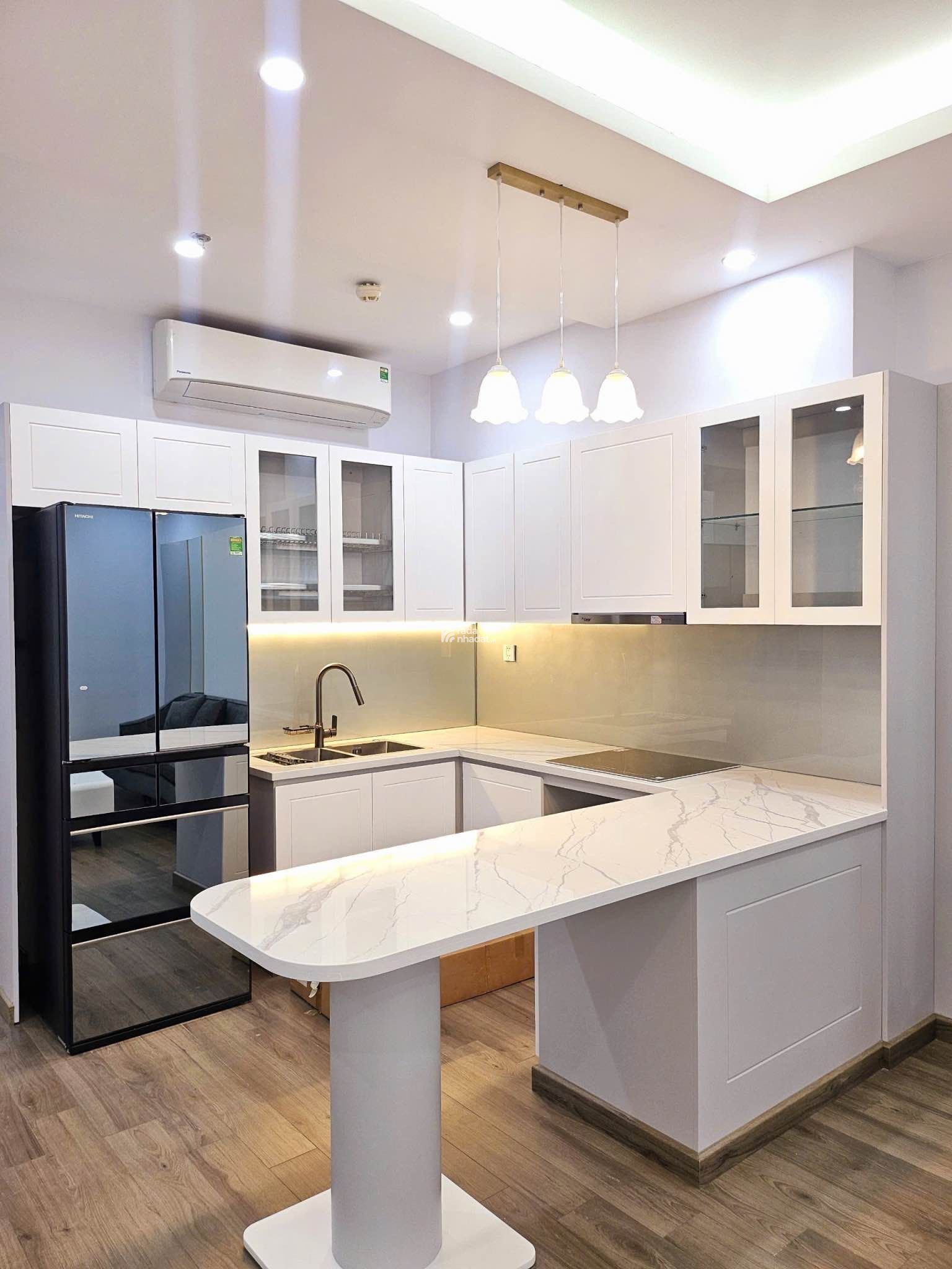 Bán căn góc 03PN sáng tại tòa Park 12 giá chỉ 8.9 tỷ. LH 0977 088 ***