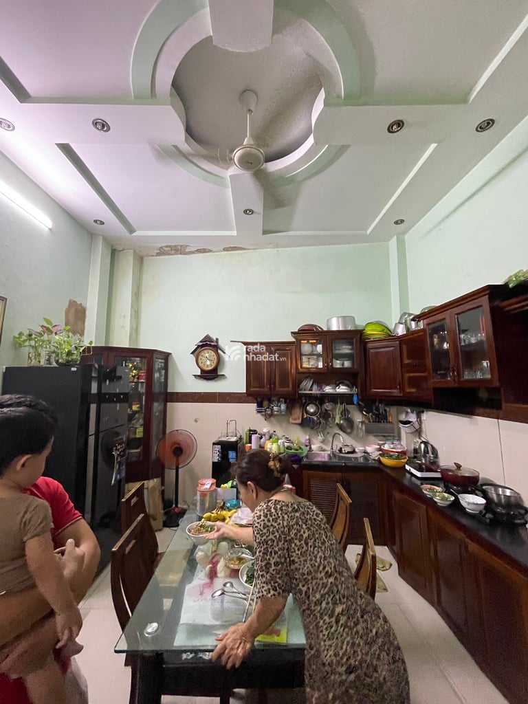 MT KHU NHÀ HỌ LÊ- LÊ SAO PHÚ THẠNH ,TÂN PHÚ, DT: 6.2/10*13M - 6 TỶ 8