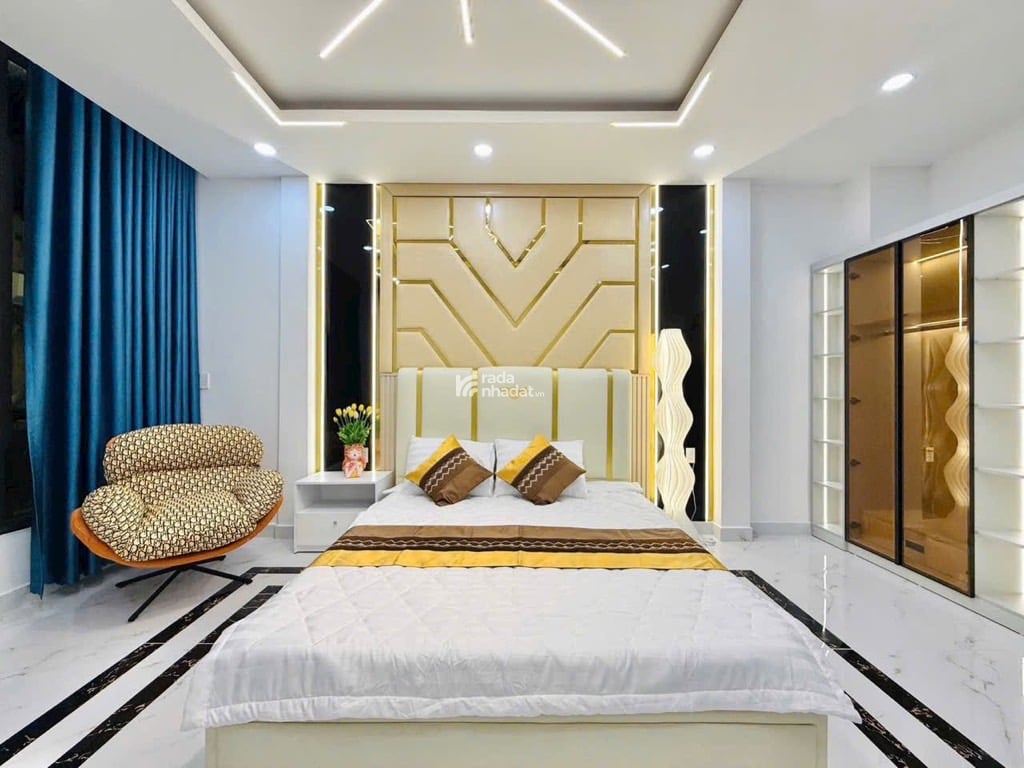 BÁN NHÀ 4x15M - 4 TẦNG - ÔTÔ NGỦ TRONG NHÀ - FULL NỘI THẤT - PHẠM VĂN CHIÊU GÒ VẤP, 6.X TỶ