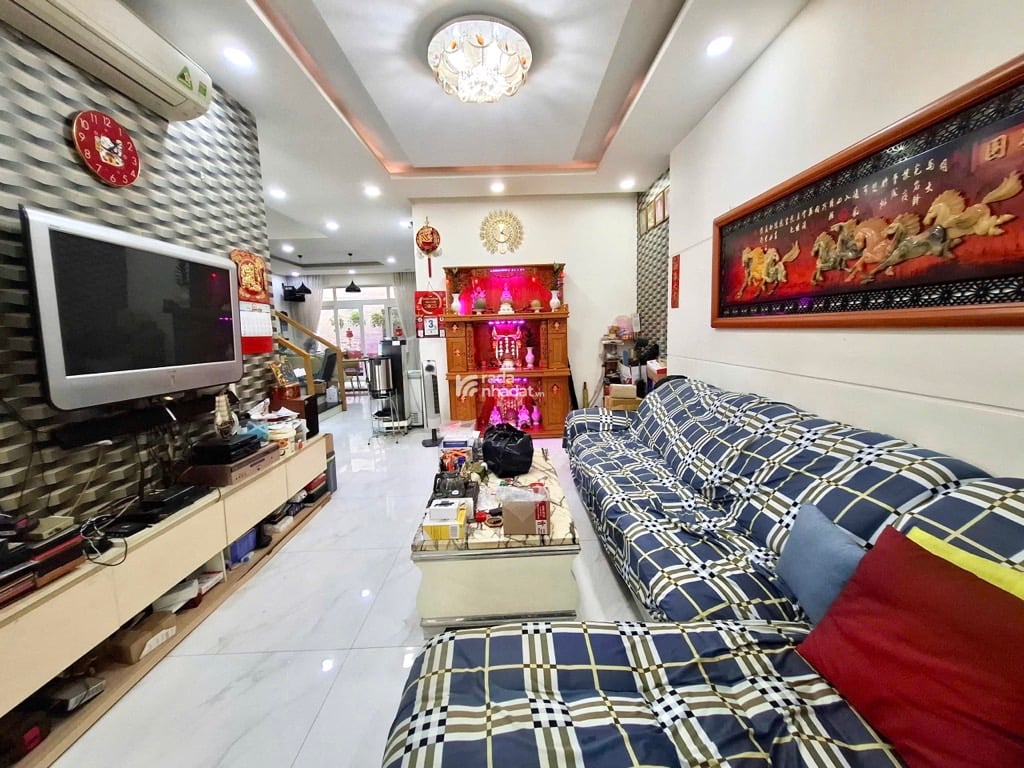 BÁN NHÀ MẶT TIỀN KHU BÔNG SAO QUẬN 8 128M2 23.5 TỶ 4 TẦNG CÔNG VIÊN TRƯỚC NHÀ
