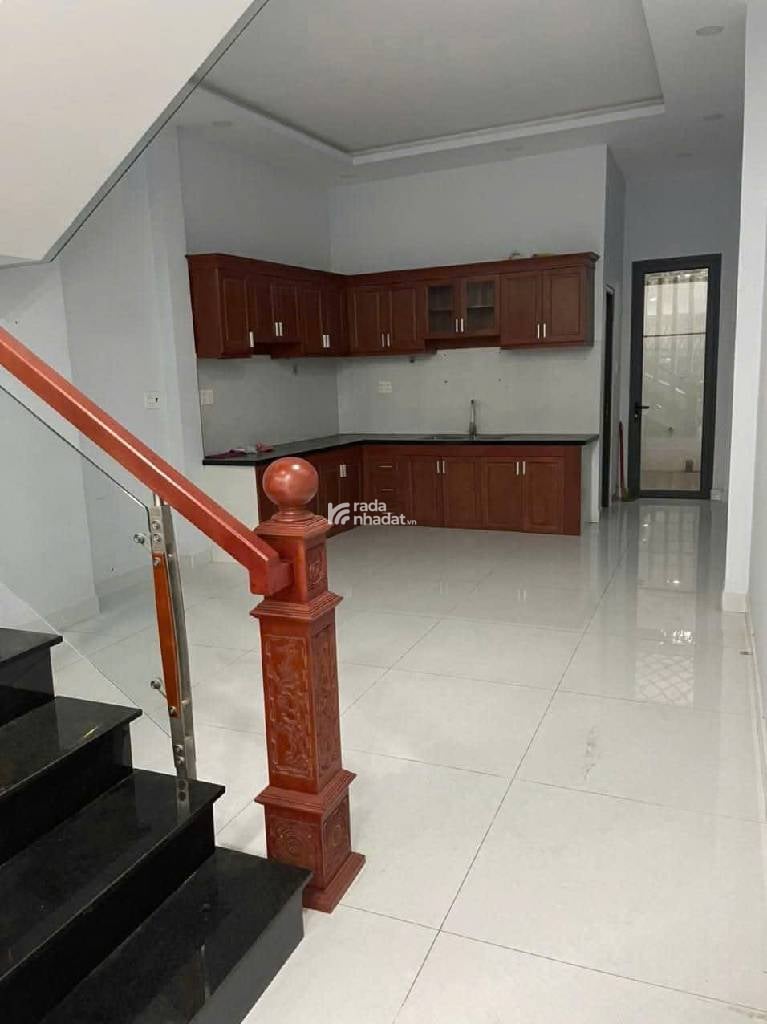 HẺM NHỰA 10m, VỈA HÈ 3m, GẦN CHỢ THỦ ĐỨC, 2 TẦNG 4X19 CHỈ 8,6 TỶ.