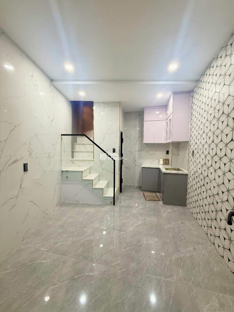 HẺM XE HƠI SÁT NHÀ, ÂU CƠ, TÂN BÌNH, 35M2 CÓ KC Ở NGAY. GIẢM 550TR CHỈ CÒN 2.8T TL 