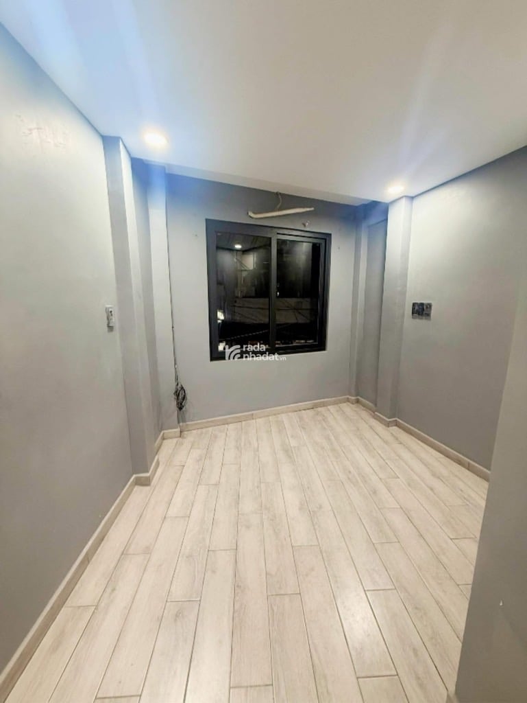 HẺM XE HƠI SÁT NHÀ, ÂU CƠ, TÂN BÌNH, 35M2 CÓ KC Ở NGAY. GIẢM 550TR CHỈ CÒN 2.8T TL 