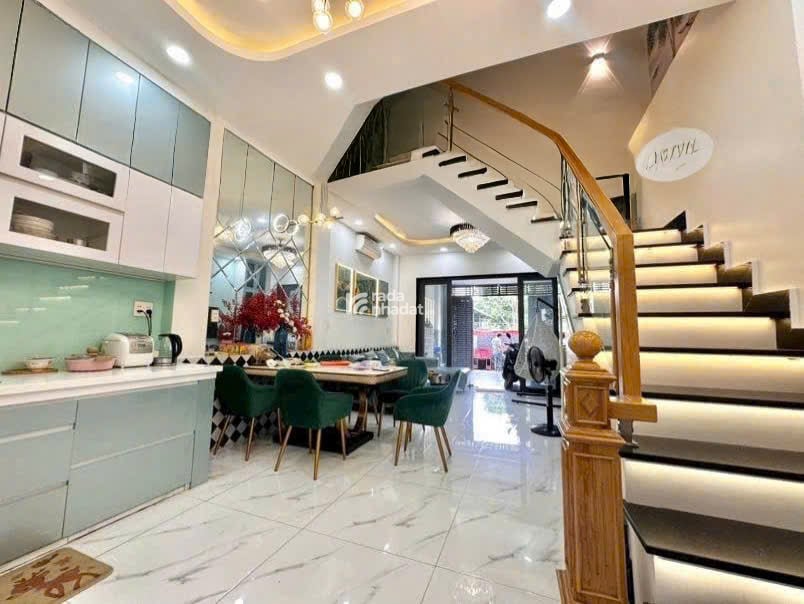 BÁN NHÀ TÂM HUYẾT 3 TẦNG TUM SÂN THƯỢNG HẺM DƯƠNG ĐÌNH HỘI PHƯỚC LONG B 68.7M2 GIÁ 7.3 Tỷ