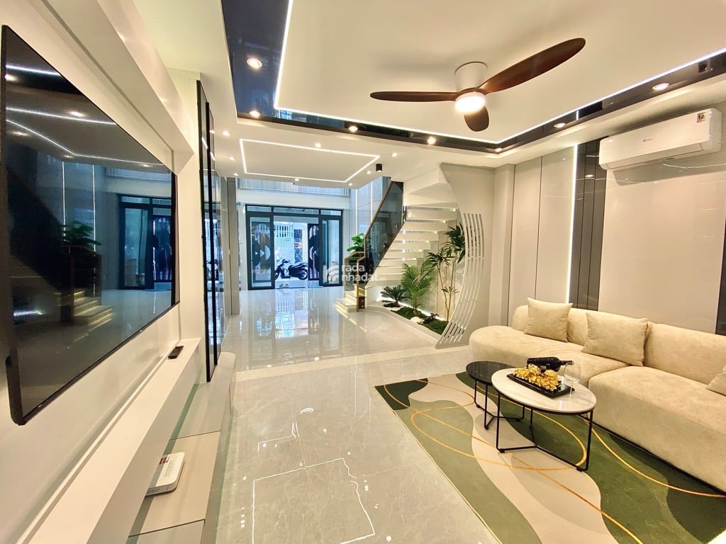 NHÀ MỚI 5 TẦNG, GARA Ô TÔ, FULL NỘI THẤT, HẺM Ô TÔ NHỰA THÔNG – PHAN HUY ÍCH, TÂN BÌNH – 9.95 TỶ TL