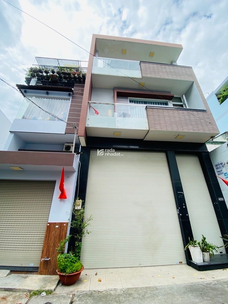 NHÀ 4 TẦNG NGANG HƠN 6M CÓ HẦM RẤT PHÙ HỢP LÀM VP CTY - HẺM NHỰA GẦN MẶT TIỀN KINH DOANH OK