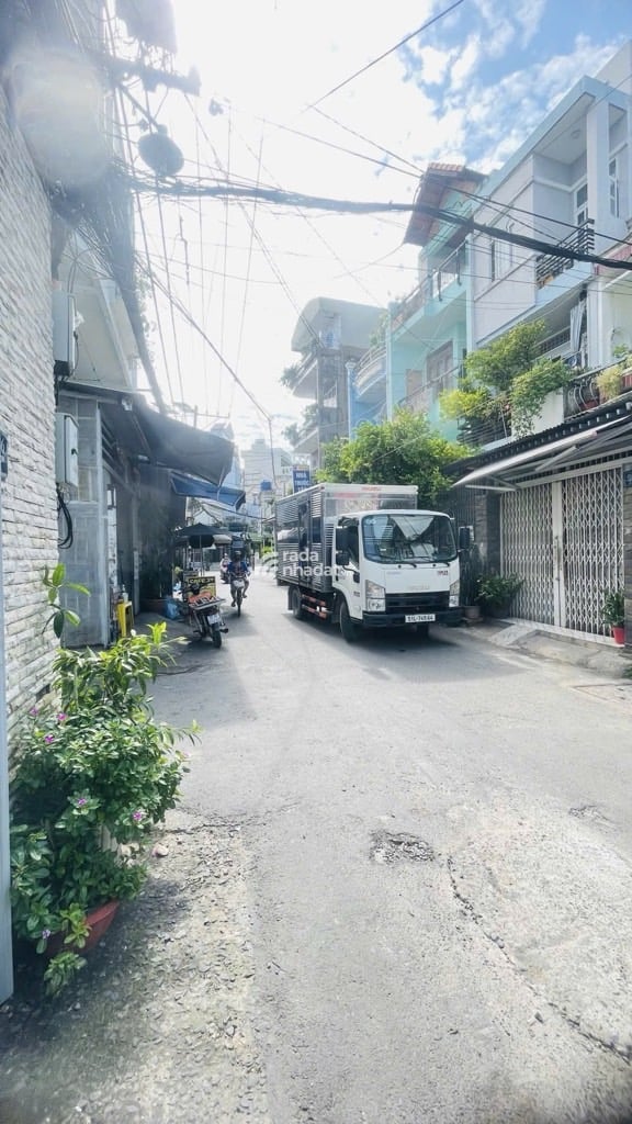 HẺM XE TẢI LÔ GÓC 2 MẶT HẺM THOÁNG MÁT -3.7*19 ( 70 M2) -7 tỷ 6