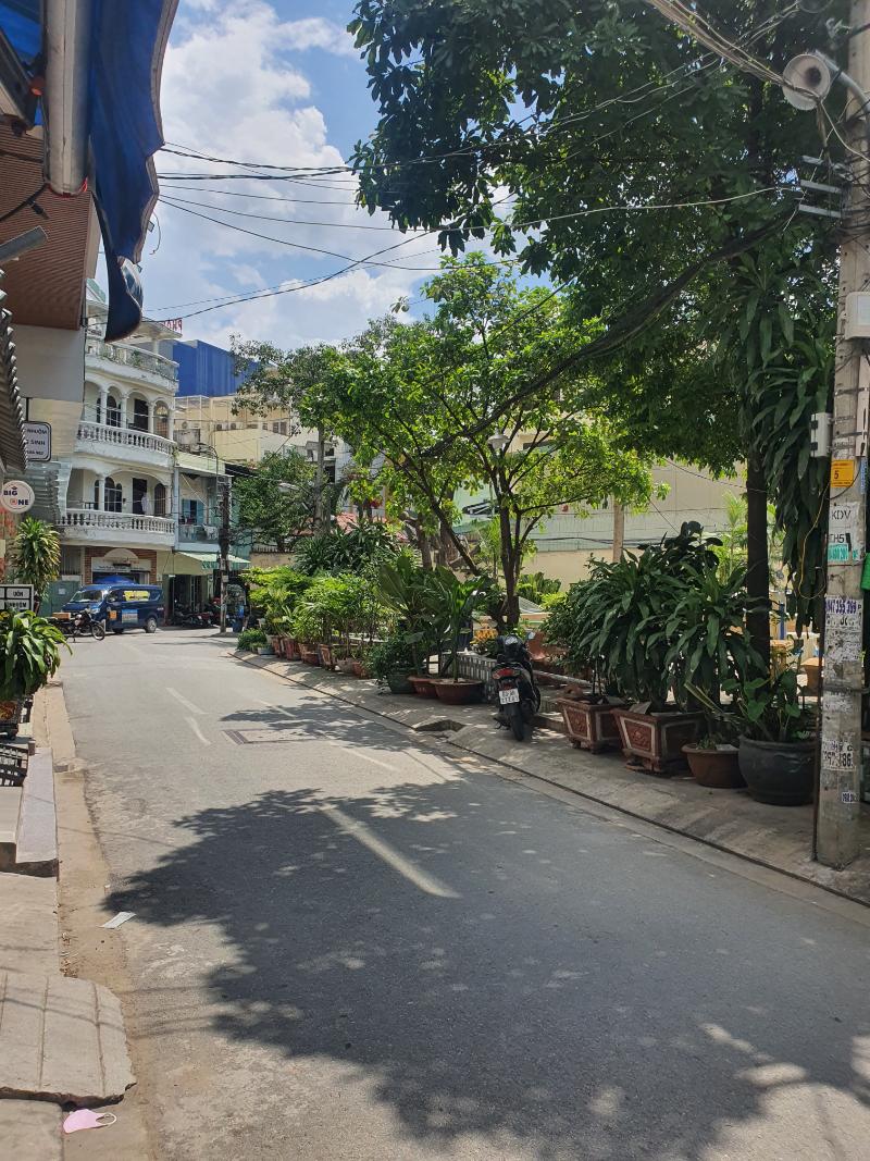 BÌNH TÂN - AN LẠC - KINH DƯƠNG VƯƠNG - GIÁP QUẬN 6 - 4 TẦNG - KINH DOANH SẦM UẤT -