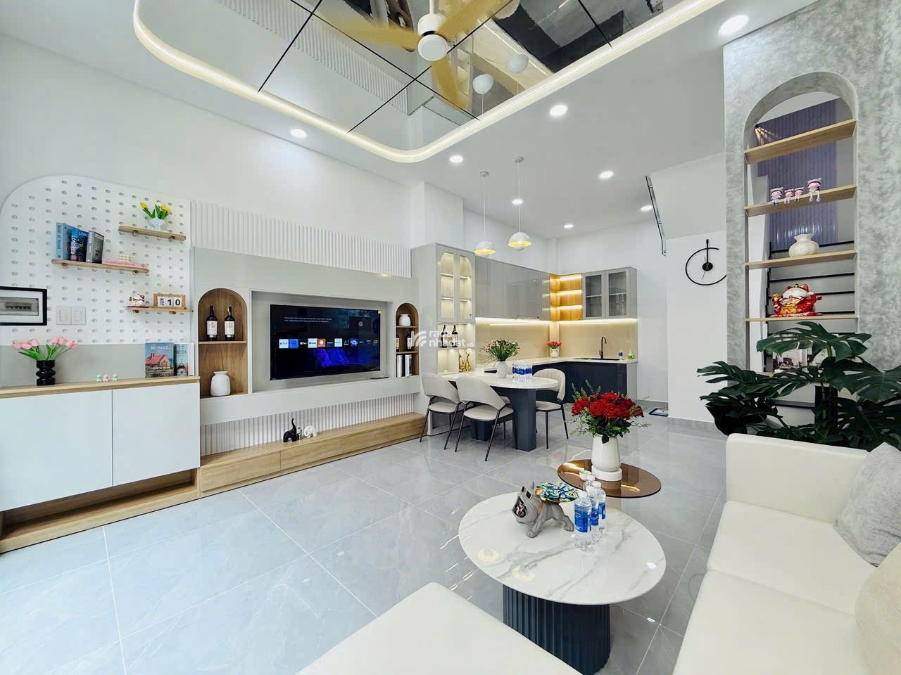 Đổi chổ ở bán nhà 49m2 2tỷ350tr Thống Nhất, P16, Gò Vấp. Sổ hồng riêng