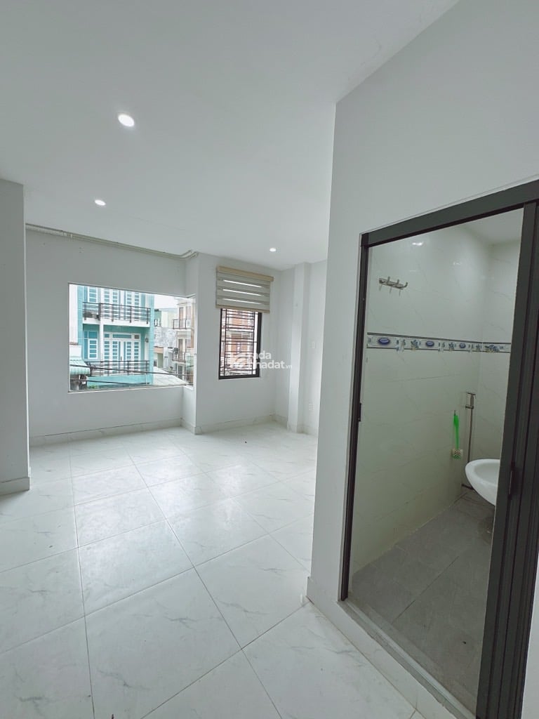 4 TẦNG -GẦN CHỢ TÂN HƯƠNG- MẶT TIỀN ĐÔ ĐỐC LONG- TÂN PHÚ-DT: 33M2- 5 TỶ 950