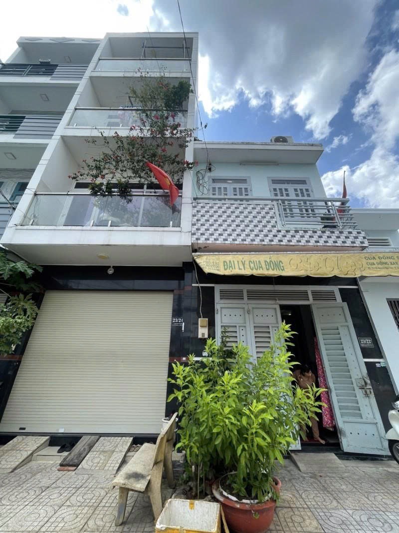 TÂN PHÚ- BÁN NHÀ HẺM NHỰA 12M 2 TẦNG TÂN BÌNH GẦN SÂN BAY & NHÀ GA T3