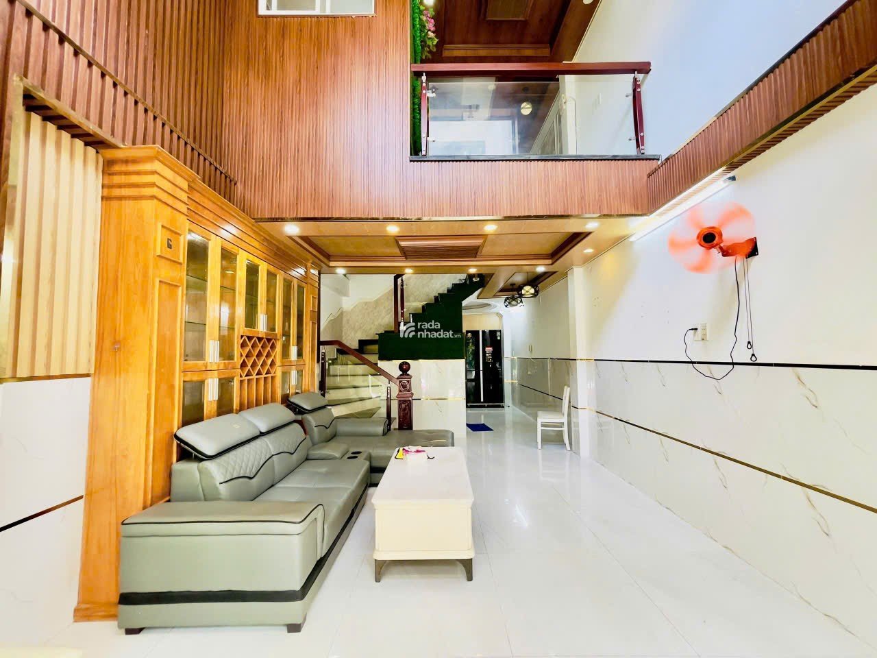 NHÀ NỞ HẬU HẺM XE HƠI ĐẬU TẬN CỬA PHƯỜNG 11, QUẬN GÒ VẤP