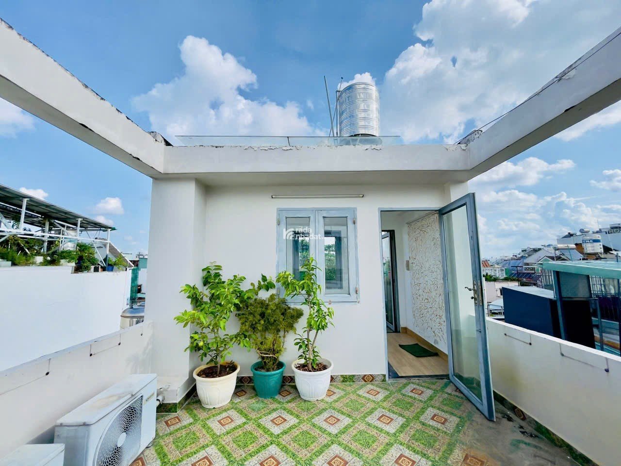 NHÀ NỞ HẬU HẺM XE HƠI ĐẬU TẬN CỬA PHƯỜNG 11, QUẬN GÒ VẤP