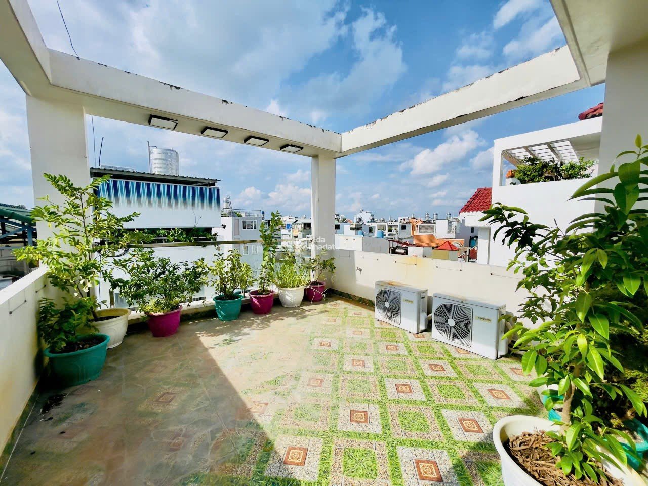 NHÀ NỞ HẬU HẺM XE HƠI ĐẬU TẬN CỬA PHƯỜNG 11, QUẬN GÒ VẤP