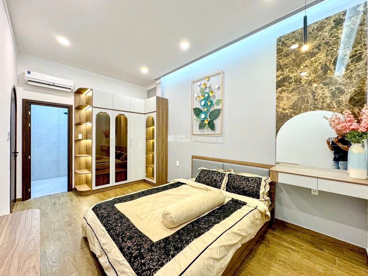 NHÀ ĐẸP 5M NGANG - 1 TRỆT 2 LẦU SÂN THƯỢNG - P. TÂN HƯNG Q7 - 8TỶ39O TL