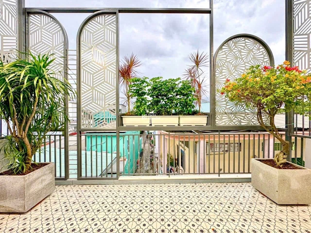 NHÀ ĐẸP 5M NGANG - 1 TRỆT 2 LẦU SÂN THƯỢNG - P. TÂN HƯNG Q7 - 8TỶ39O TL